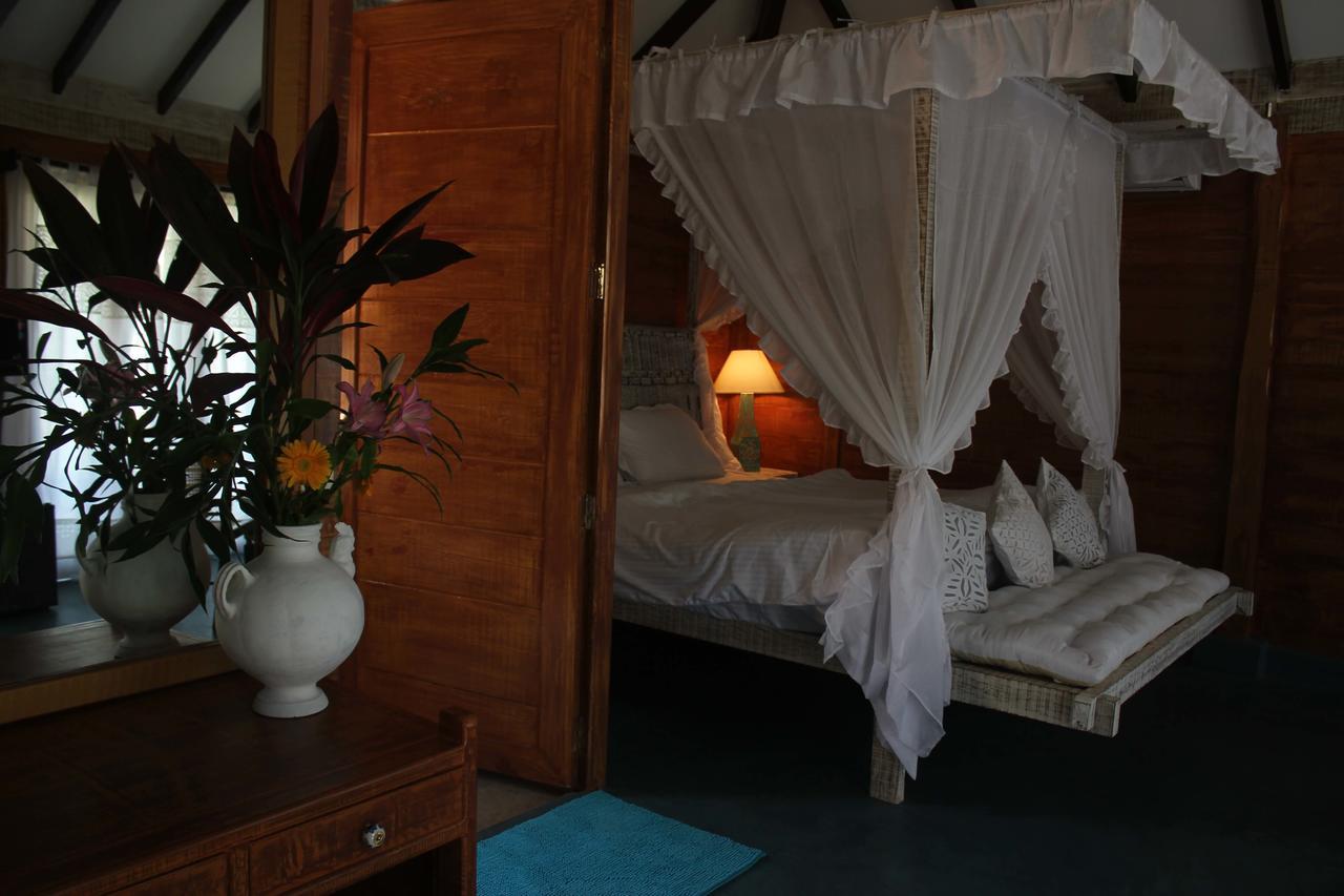 Rock Bite Hotel Morjim Luaran gambar